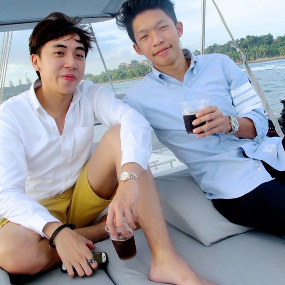 Meet your Posher, Chin - Picture 1 of 1